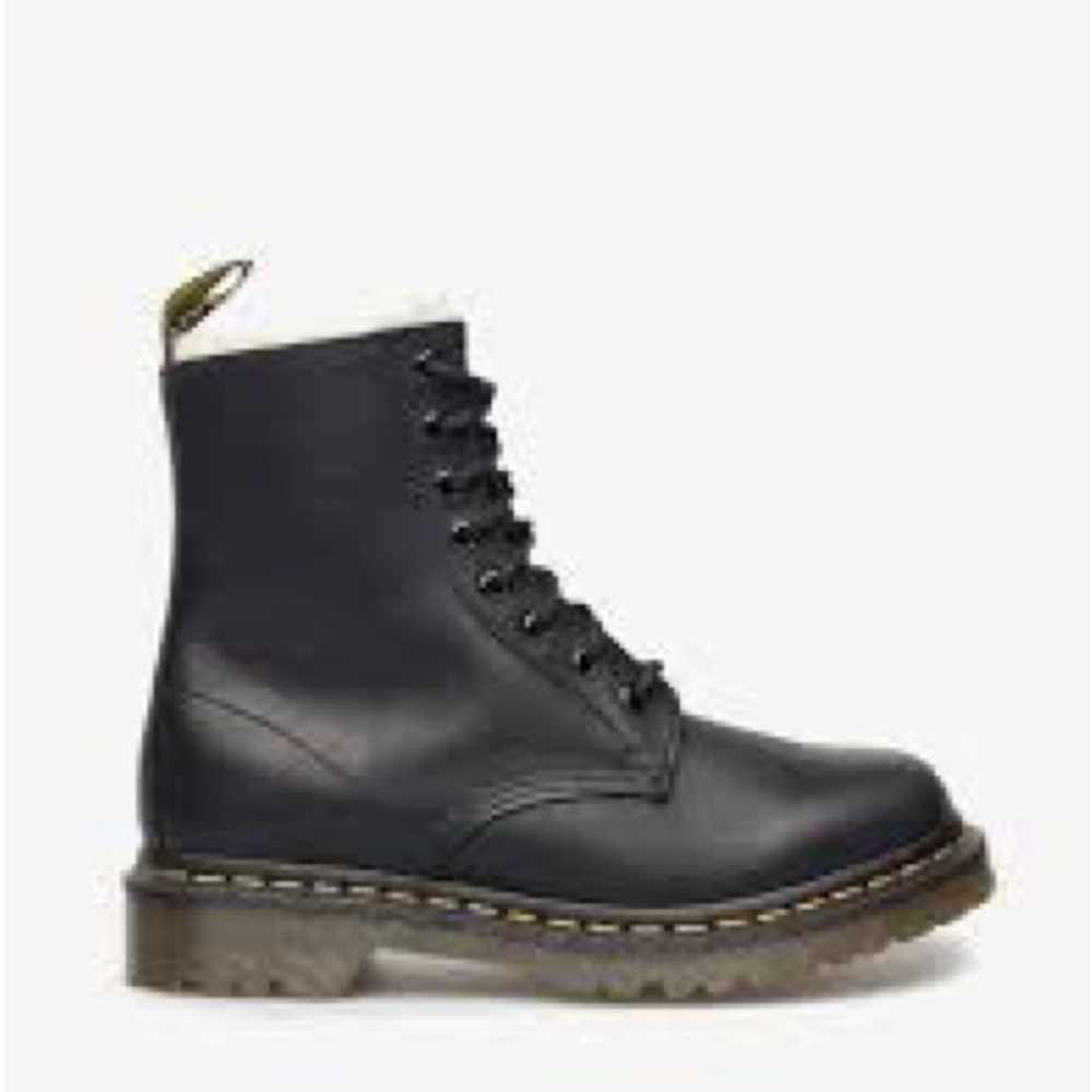 Doc Martens size 8 boots. Barely worn and look brand new.